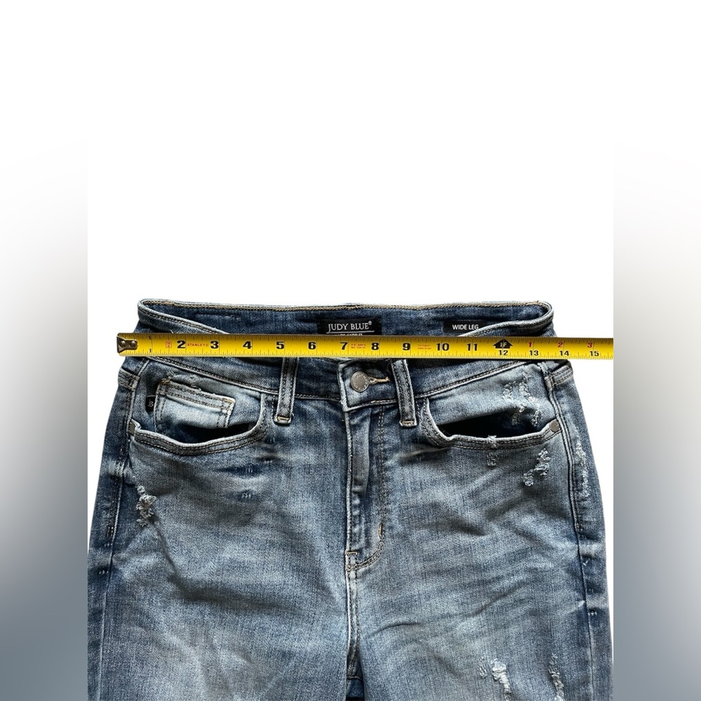 Judy Blue Wide Leg Cropped Distressed Denim Jean Size 5 / 27 - Picture 4 of 8